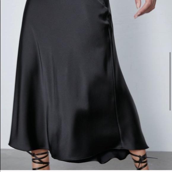 Zara satin effect midi skirt - Picture 15 of 16
